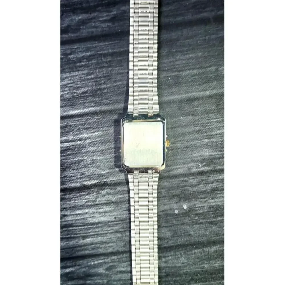 Vintage Rare Oleg Cassini Designer‎ Mens Watch W- Box-Papers